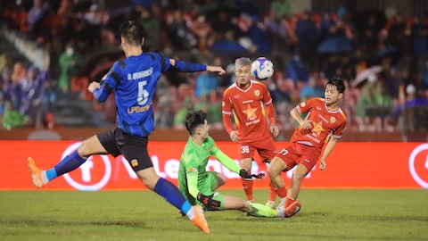 Hướng đến vòng 11 V.League 2025/26: Căng thẳng nhóm đua trụ hạng!